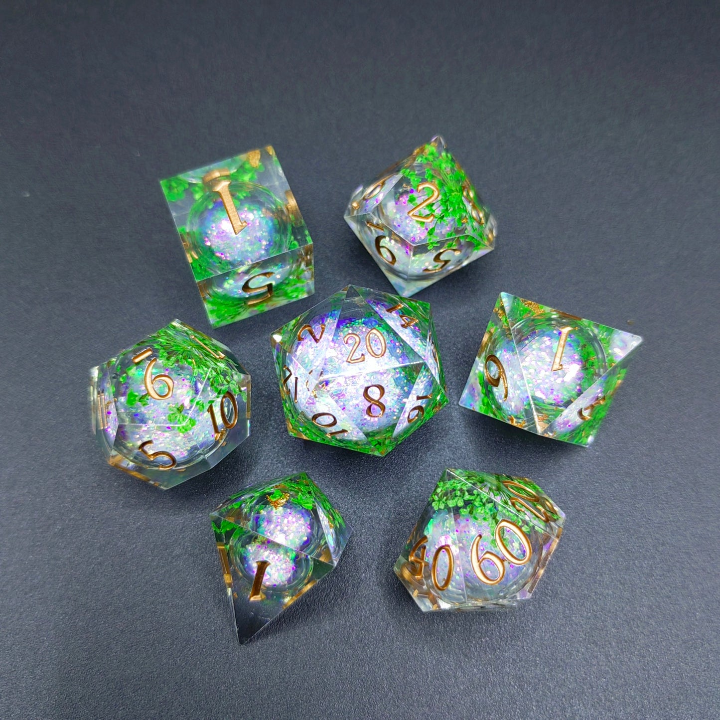 Sharp Edge Dice Set - Green Grass Liquid Core