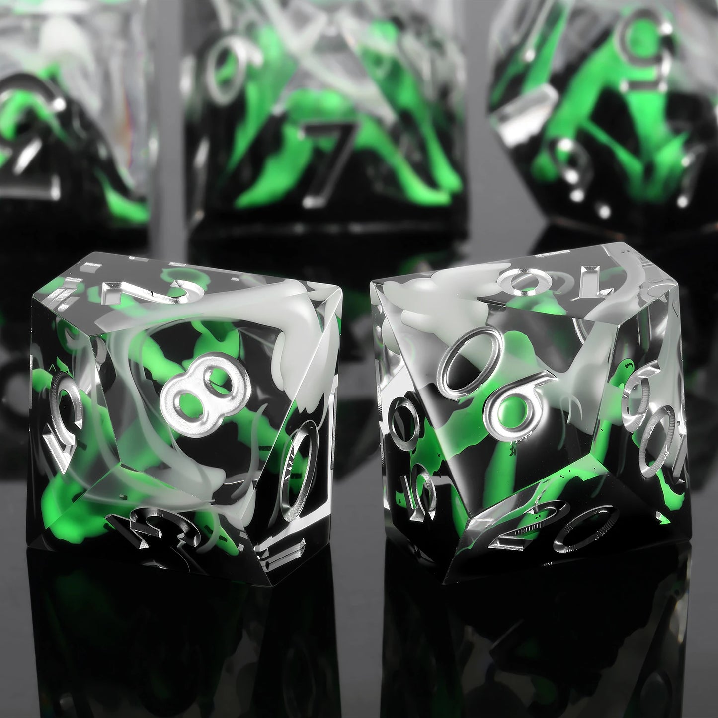 Sharp Edge Dice Set l Lava Green Volcano