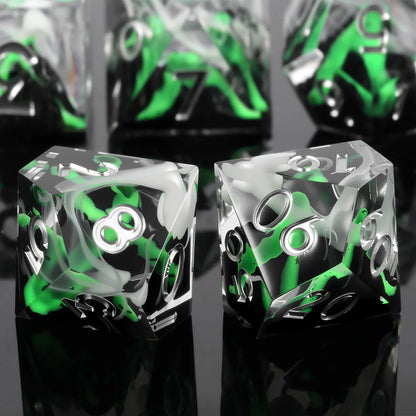 Sharp Edge Dice Set l Lava Green Volcano