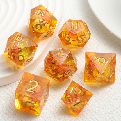 Sharp Edge Dice Set l Liquid Core Orange Dragon