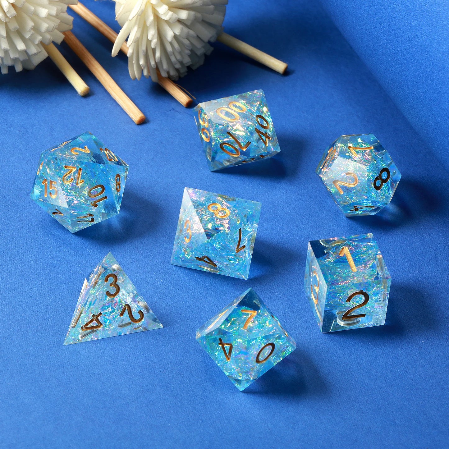 Sharp Edge Dice Set l Blue With Gold Numbers